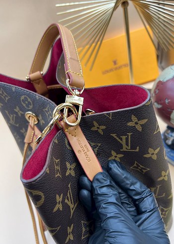 Louis Vuitton LOUIS VUITTON A KALİTE ÇANTA