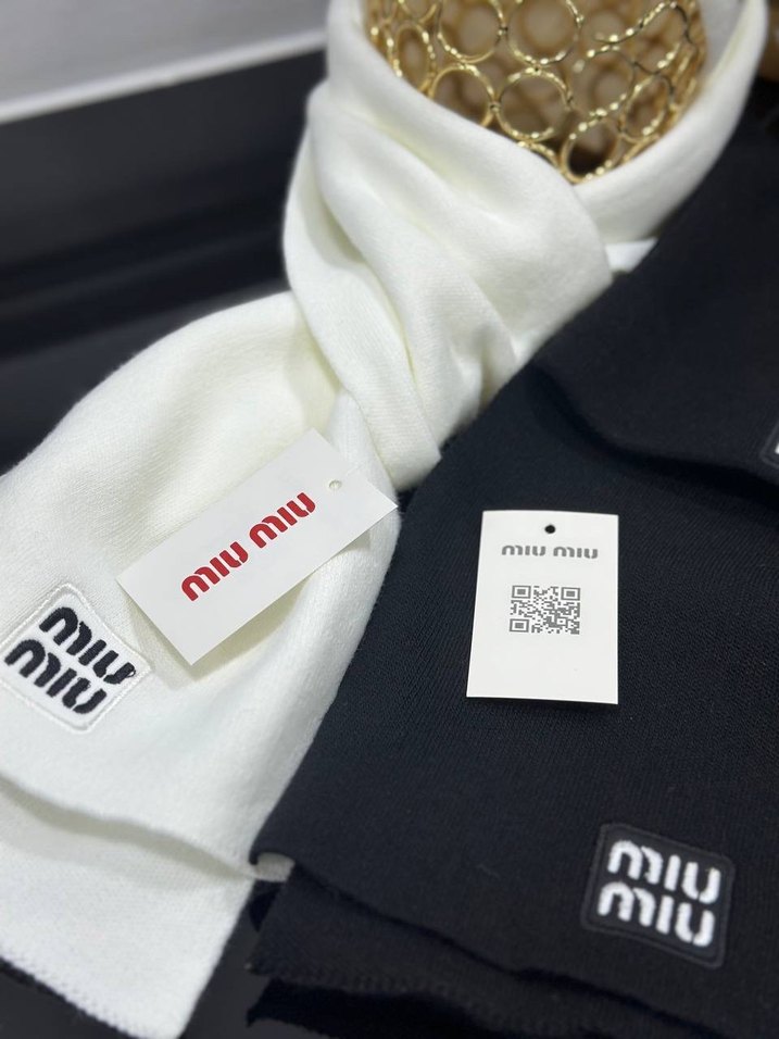 MIU MIU BERE ATKI A KALİTE TAKIM - Görsel 3