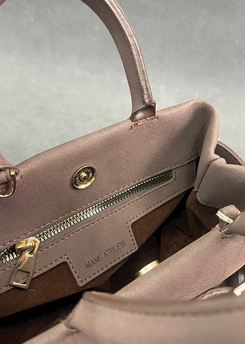 Kadın Siyah Deri Tokalı El Çantası - Görsel 9