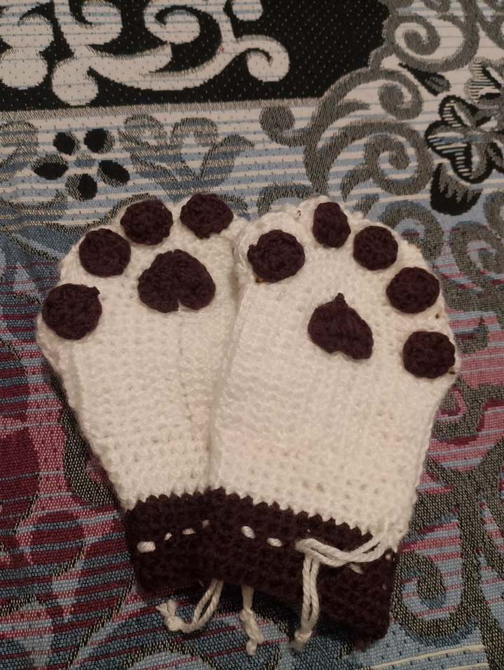 Kahverengi Nakışlı  kedili Eldiveni - Görsel 2