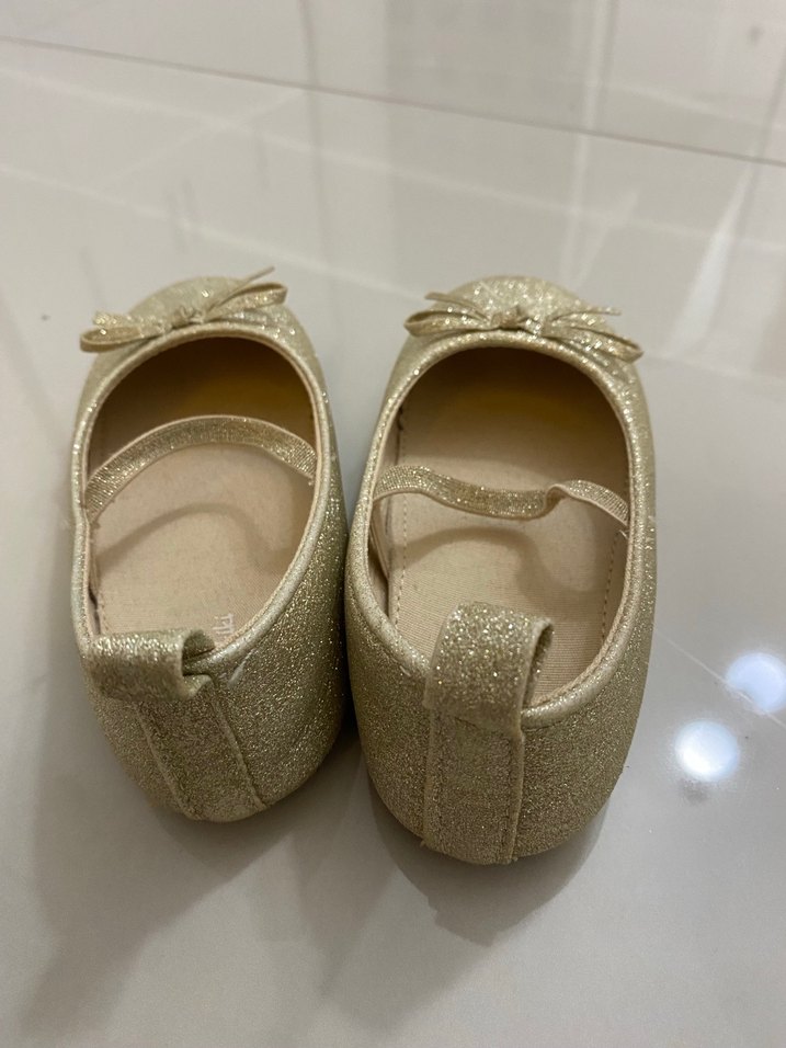 Kız Çocuk Altın Renk Fiyonk Detaylı Babet - Görsel 4