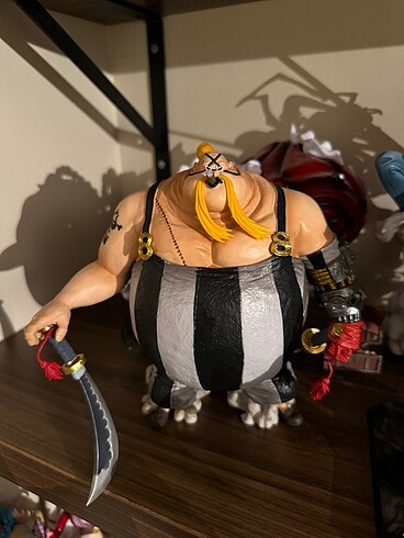 One Piece Ichiban Kuji Queen Figür