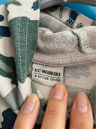LC Waikiki 8-9 yaş erkek sweatshirt