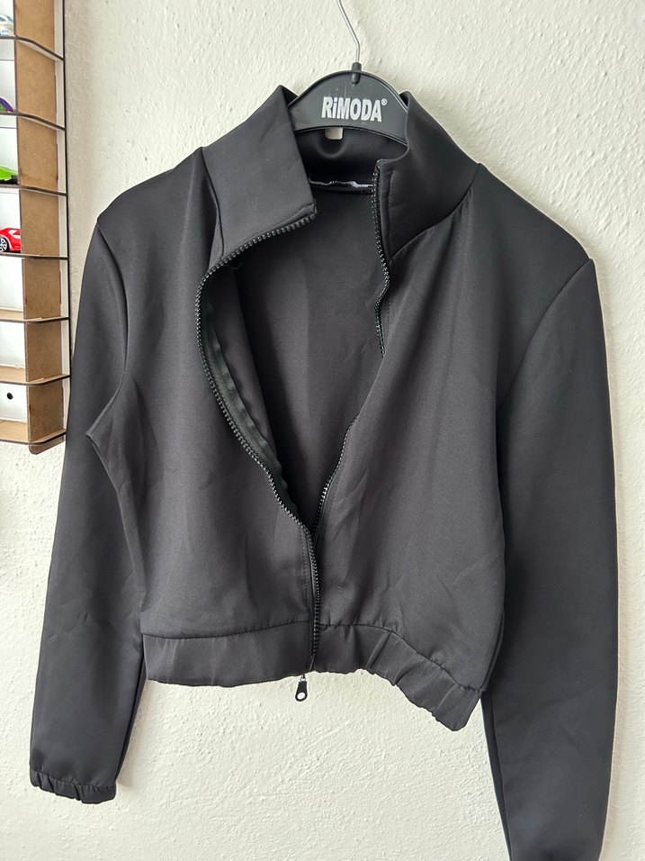 Kadın Siyah Mini Fermuarlı Yüksek Yakalı Ceket - Görsel 3