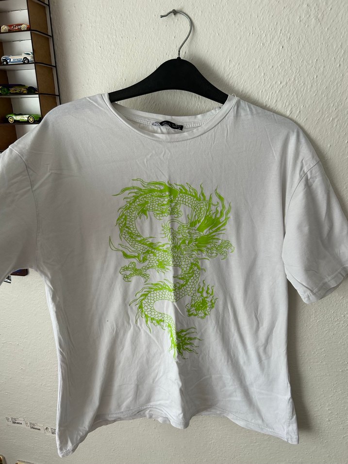 Yeşil Baskılı Kadın Kısa Kollu Tişört - Görsel 2