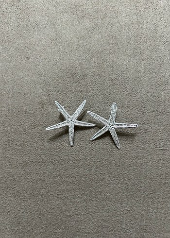 Gri İşlemeli Mini Boncuklu Yıldız Küpeler - Görsel 3