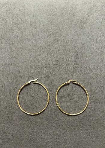 Altın Renkli Midi Halka Küpe - Görsel 3