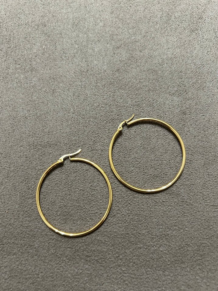 Altın Renkli Midi Halka Küpe - Görsel 4