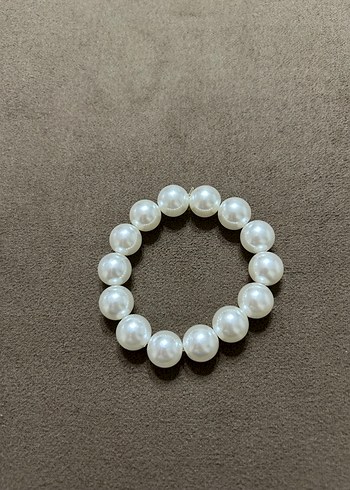 Beyaz Boncuklu inci  Minimalist Kadın Bileklik - Görsel 2