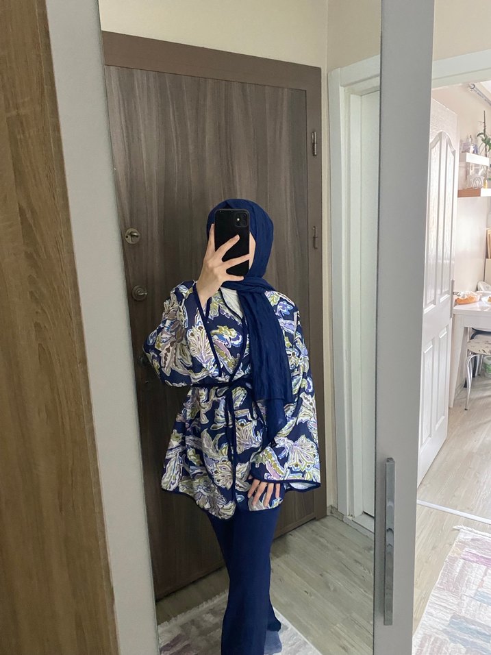 Kadın hewes line  Mavi Bağcıklı Uzun Kollu Kimono - Görsel 2