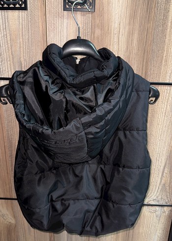 Siyah Kısa Fermuarlı Kadın Yelek - Görsel 2