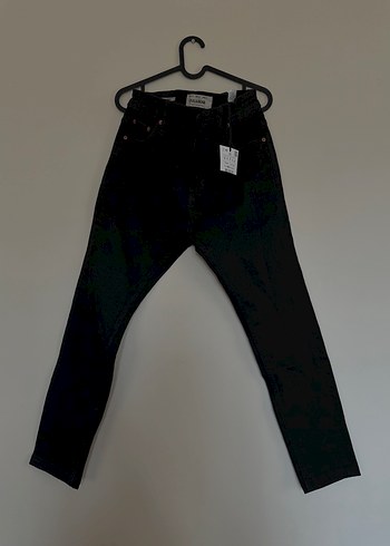 Pull and Bear Erkek Siyah Jean Pantolon