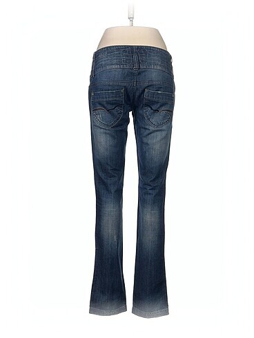 38 Beden Bershka Jean / Kot %70 İndirimli.