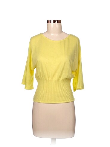 Zara Bluz %70 İndirimli.