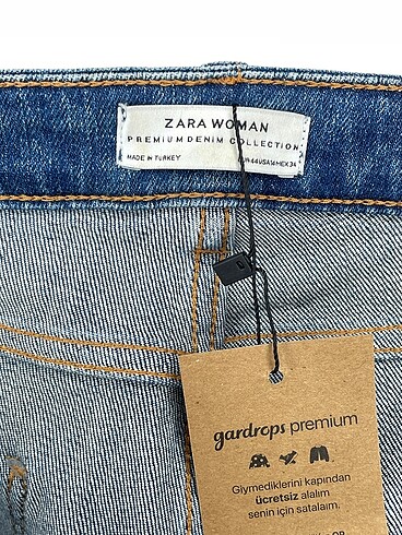 44 Beden lacivert Renk Zara Jean / Kot %70 İndirimli.