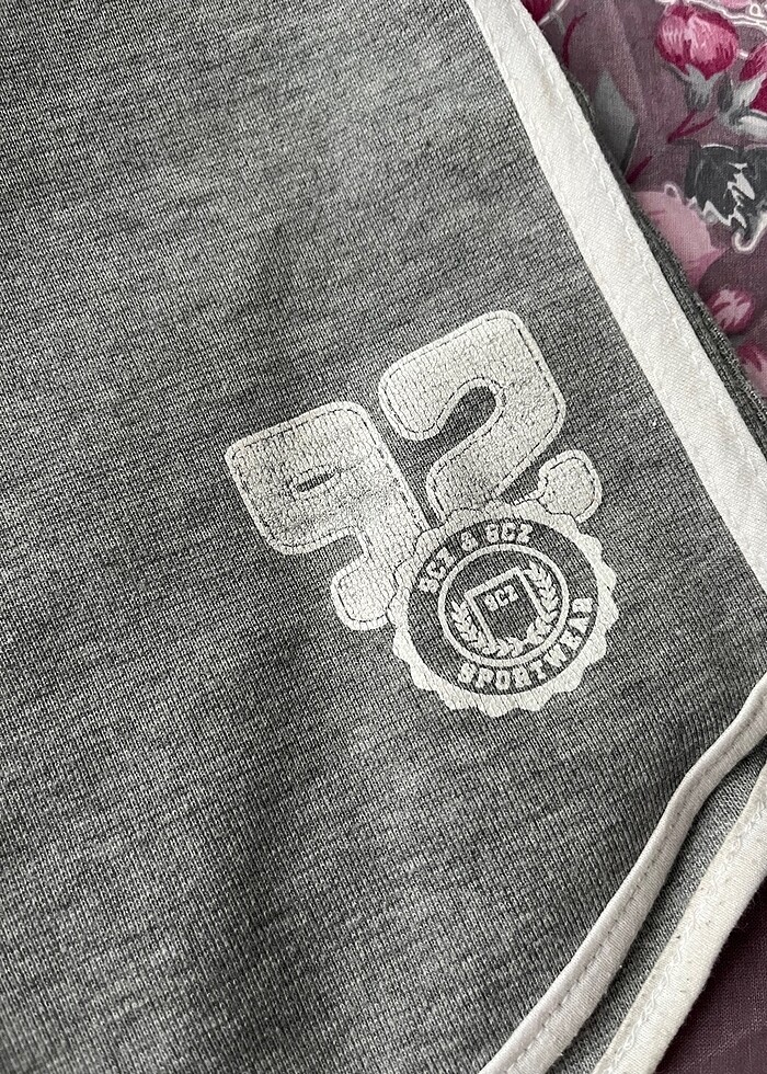 Gri şort - Görsel 3