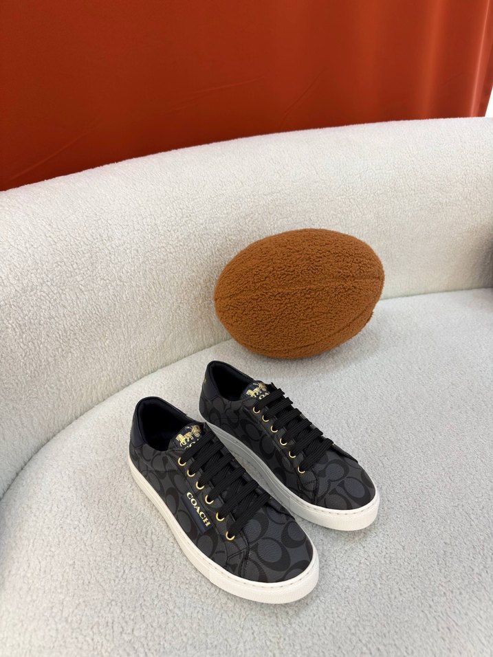 COACH SPOR AYAKKBI - Görsel 3