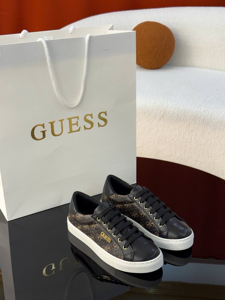 GUESS SNEAKRS - Görsel 3