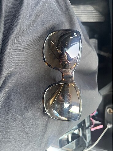 Ray-Ban