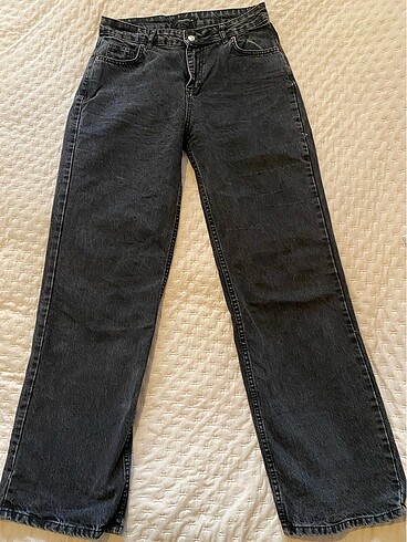wideleg jean