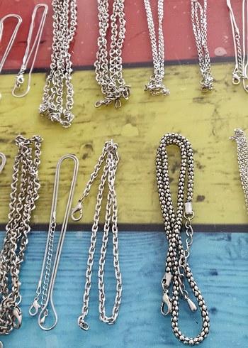 Renkli Zincir Detaylı Kadın Vücut Zinciri - Görsel 7