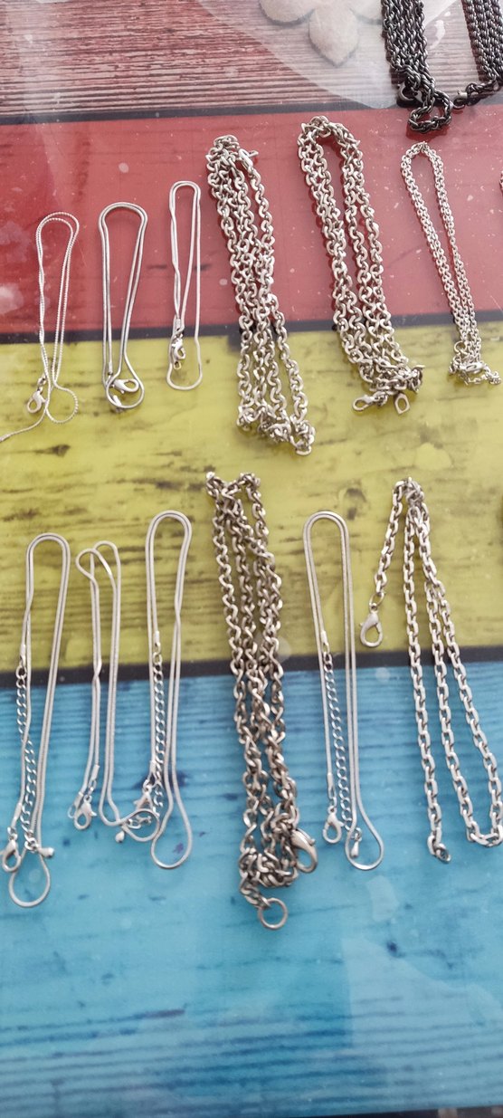 Renkli Zincir Detaylı Kadın Vücut Zinciri - Görsel 2