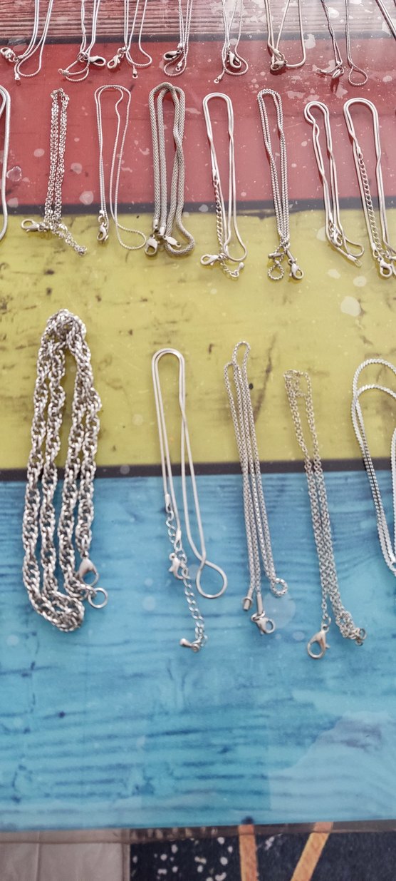 Renkli Zincir Detaylı Kadın Vücut Zinciri - Görsel 3