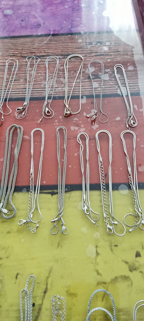 Renkli Zincir Detaylı Kadın Vücut Zinciri - Görsel 5