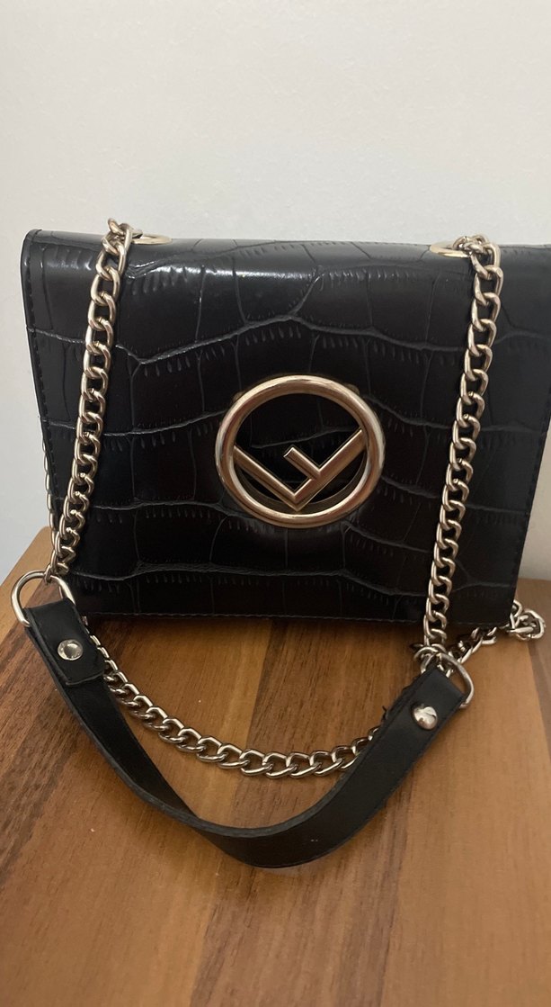 Zincir Detaylı Siyah Deri Kadın Çanta - Görsel 3