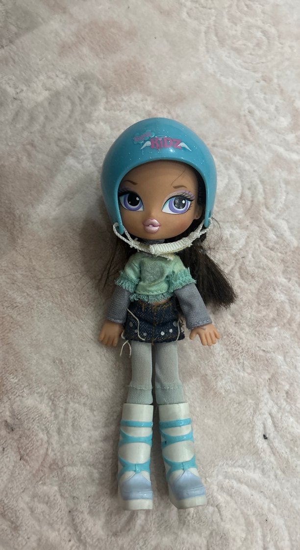 Turkuaz Renkli Bebek ve Kask - Görsel 3