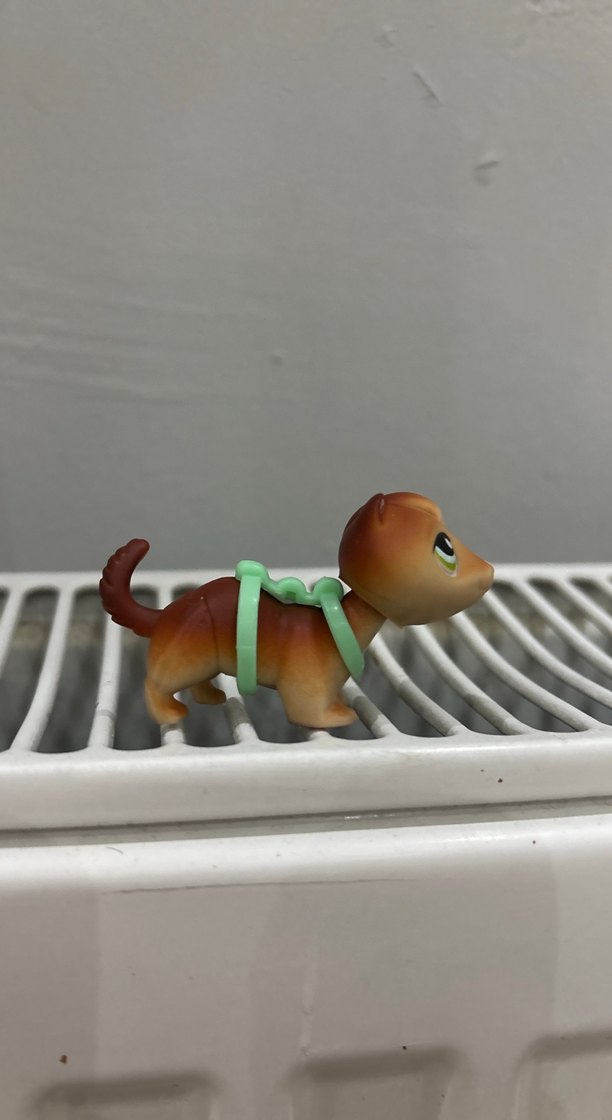 Kahverengi Küçük Aksiyon Figürü - Görsel 4