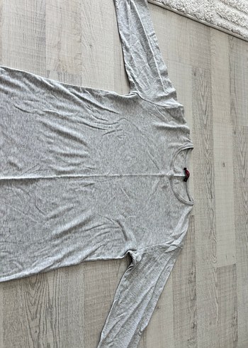 Gri Tişört - Görsel 2