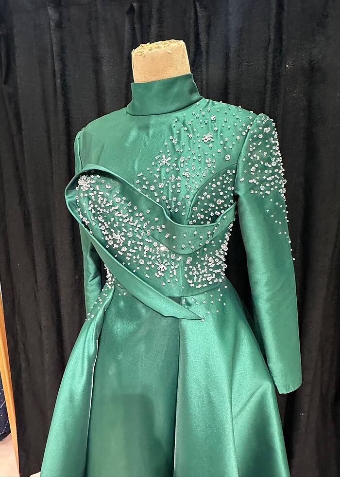 Abiye kiralık - Görsel 2