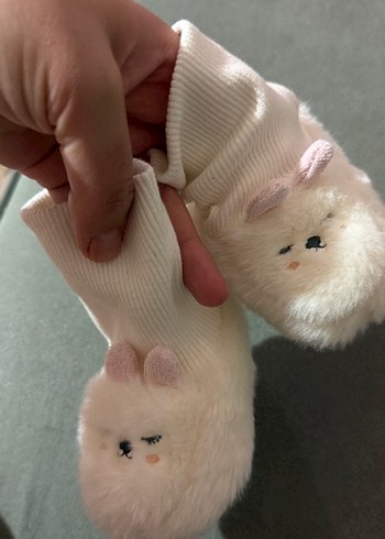 Kız Çocuk Beyaz Nakışlı Sıcak Peluş panduf - Görsel 2