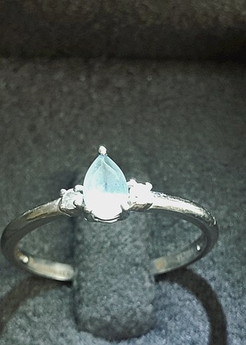 Beden D Diamond pırlanta blue topaz
