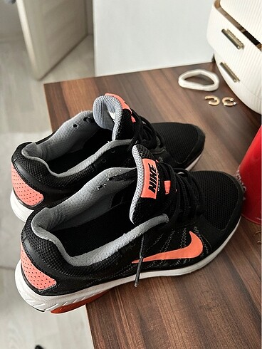 Nike Nike spor ayakkabısı kadın