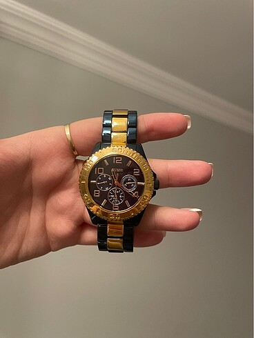 Beden Guess gold lacivert kadın kol saati