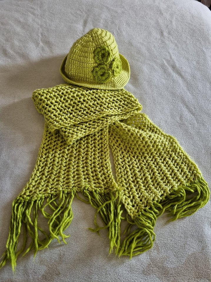 Yeşil Bohem Örgü Genç Kız Bere ve Atkı Seti - Görsel 2