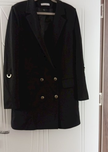 Kadın Siyah Uzun Kesim Düğmeli Blazer Ceket