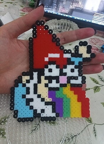 Esrarengiz kasaba gökkuşağı kusan cüce 