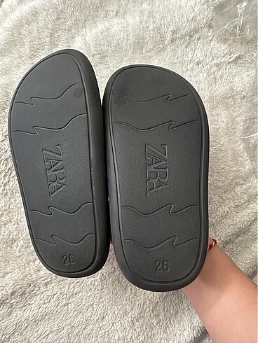 26 Beden Zara Sandalet