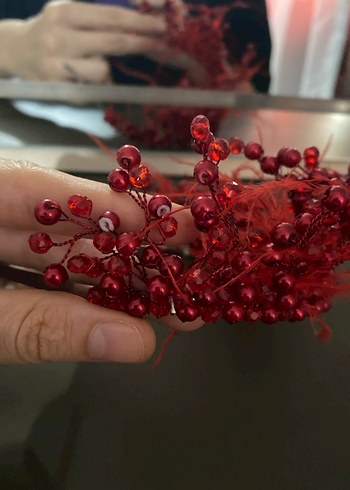  Beden Kırmızı Boncuklu Bohem Saç Aksesuarı