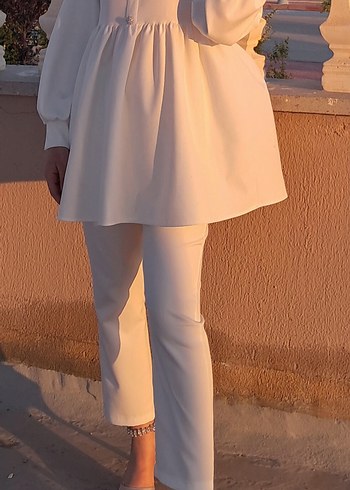 Beyaz Kadın Takım