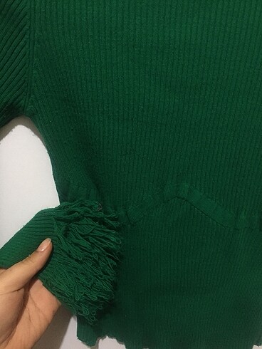 Armalife Kolları püsküllü yeşil kazak