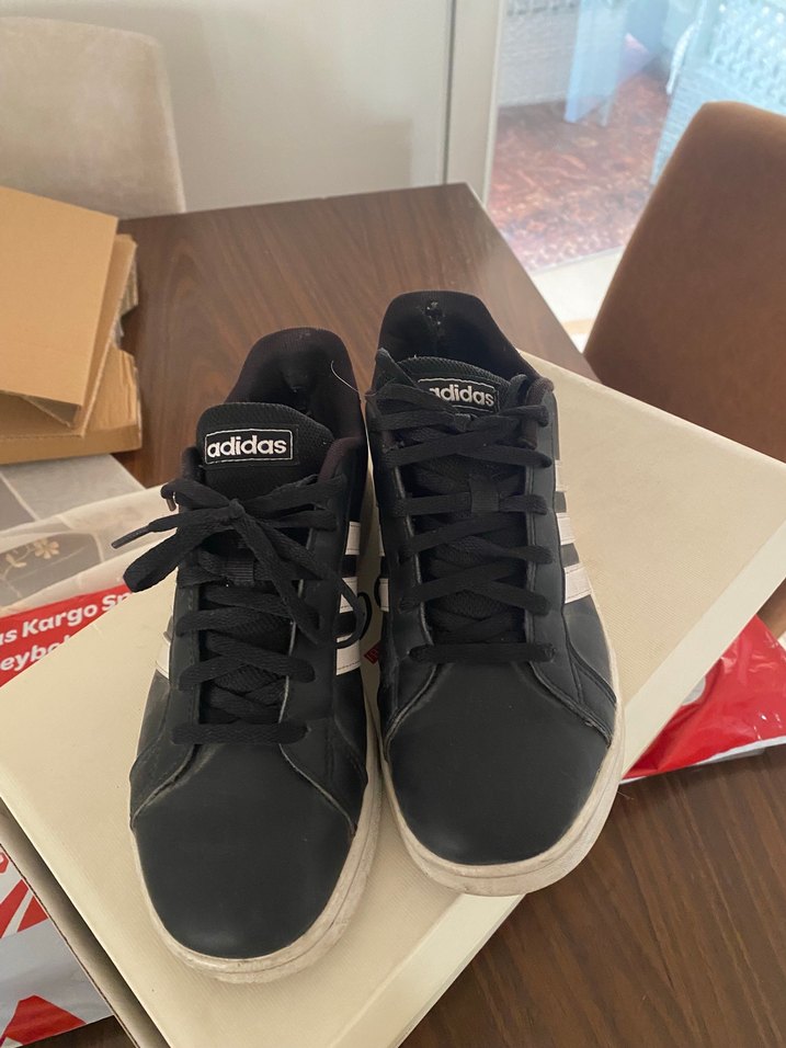 Adidas Kadın Siyah Spor Ayakkabı - Görsel 2