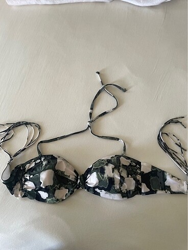 H&M Bikini üst