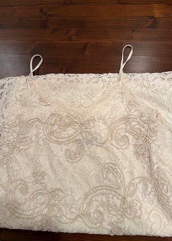 Dantel İşlemeli Midi Straplez Elbise - Görsel 2