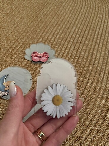 Beden Magnet kişiye özel isim yazılmaktadır