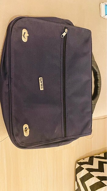Laptop evrak çantası