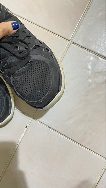 40 Beden siyah Renk Orijinal Nike spor ayakkabı